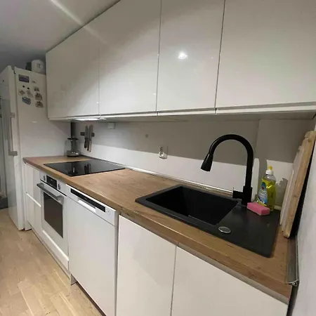 Apartamento Cozy With 2 Bedrooms *